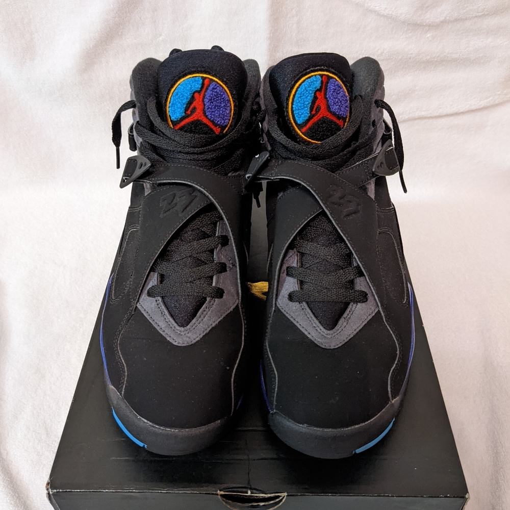 Air Jordan 8 Retro "Aqua."